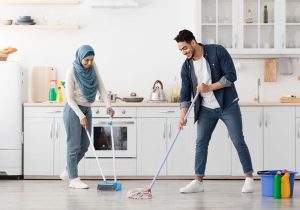همراهی مردان در کارهای خانه آری یا خیر؟